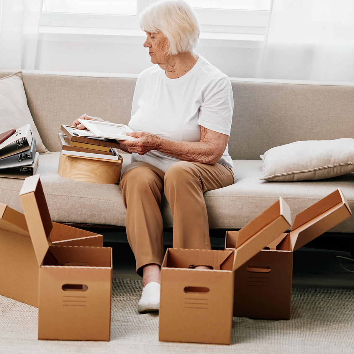 Decluttering, Ho! Strategies for Creating a Tidier, Stress-Free Space